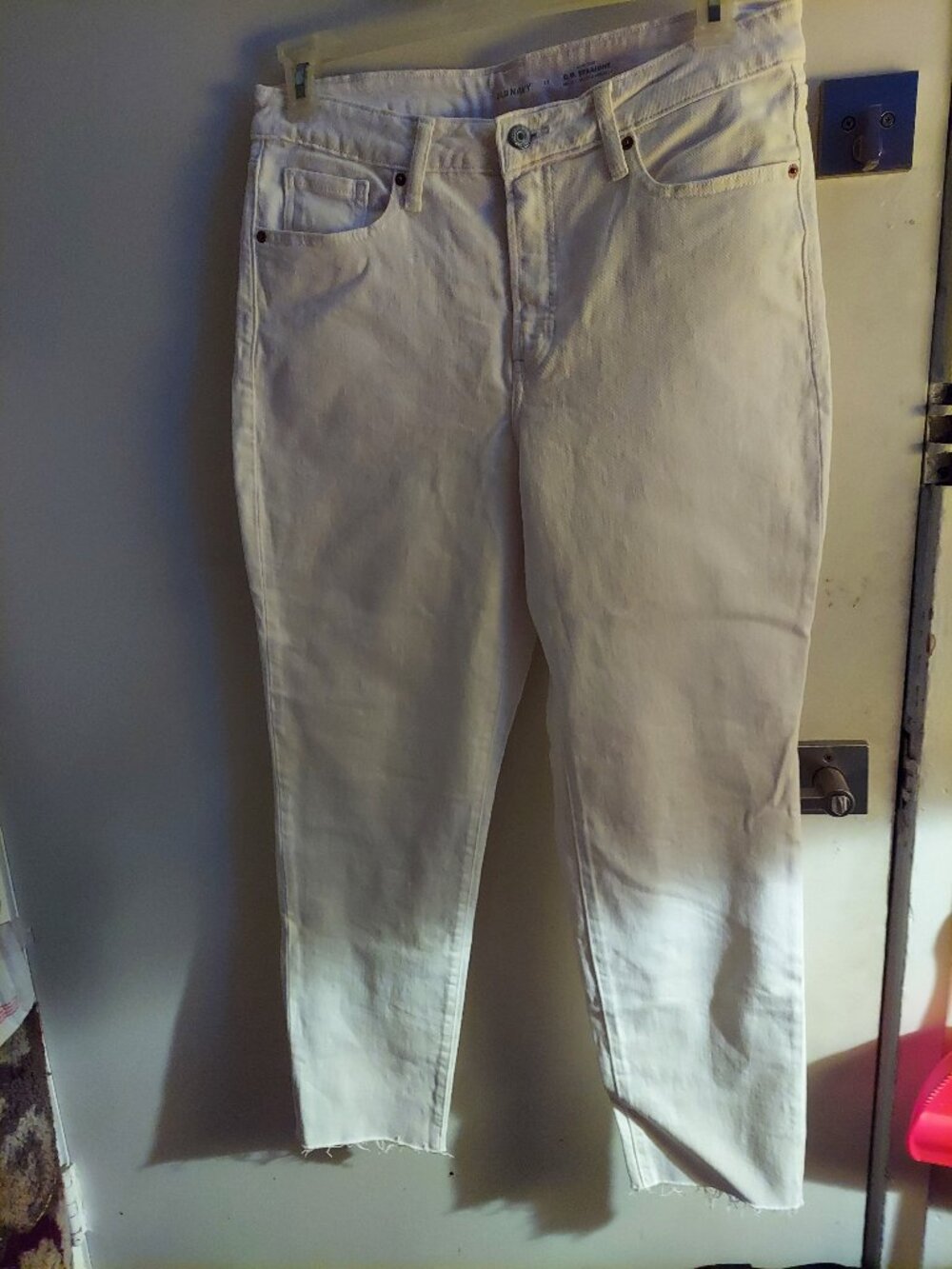 Old Navy High Rise OG Straight Secret Smooth Pockets White Distressed 12 Petite